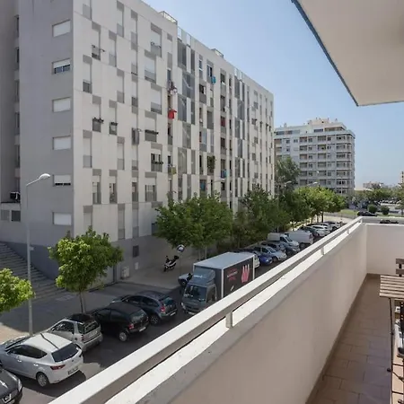 Lägenhet Color Me Happy - 2 Bedrooms Near Forum Algarve *