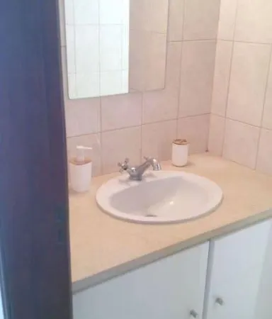 Color Me Happy - 2 Bedrooms Near Forum Algarve * District de Faro
